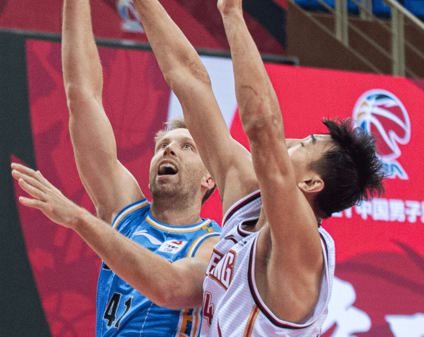 关于菲律宾男篮血洗尼克斯，汉密尔顿绝境逆转的信息