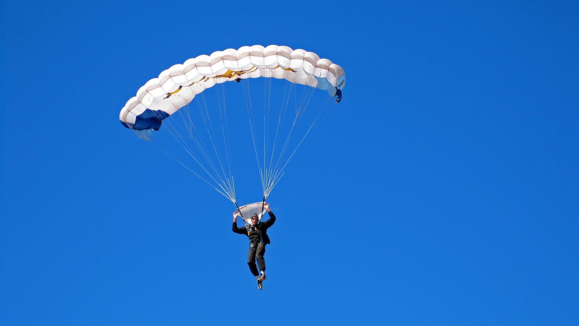 从西决生死战到巴黎焦点战，德国式坚韧如何跨越赛场边界