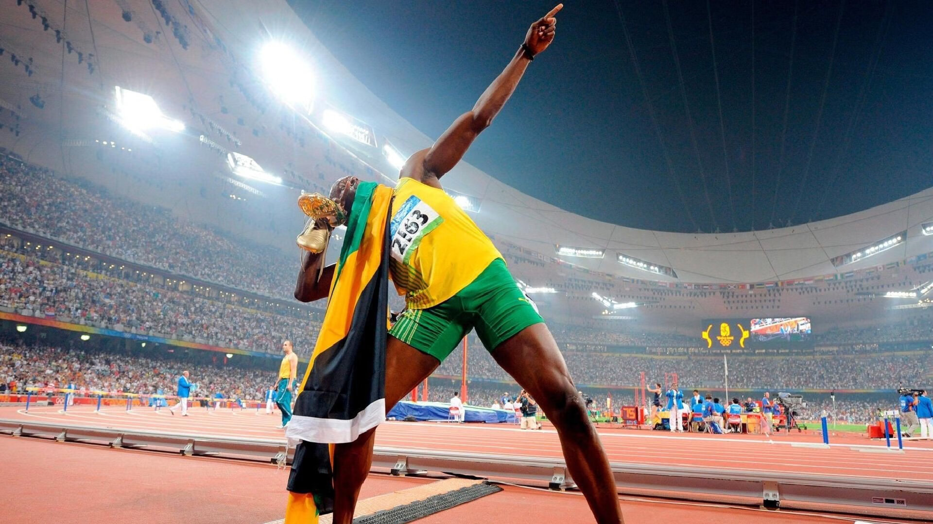 范弗利特终场绝杀!凯尔特人险胜广东,跨洋热身赛惊现关键先生